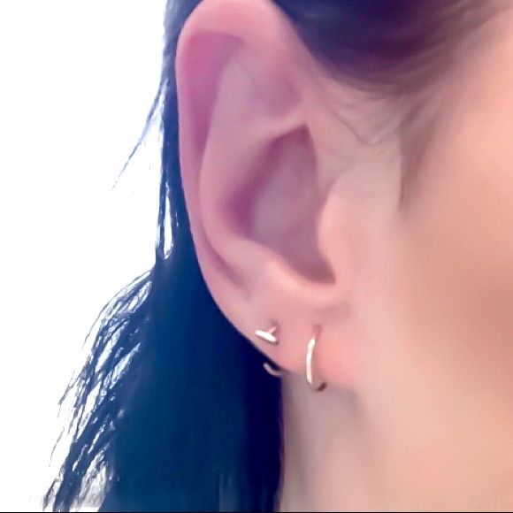 RESTOCKED! Tiny Cute Bar End Hug Half Hoop Threader Earrings Ear Jackets - Picture 5 of 12